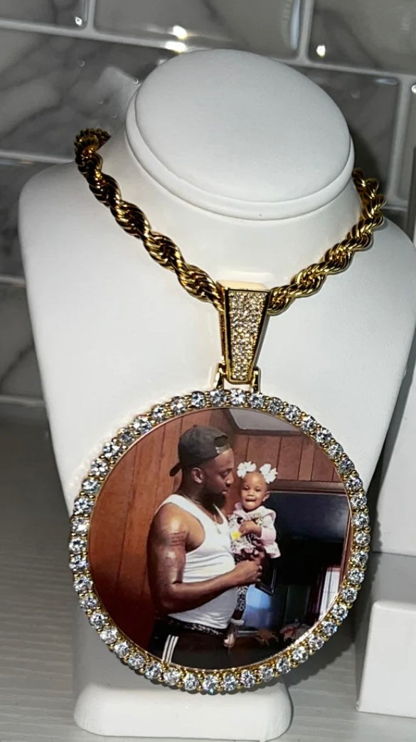 XXL Gold Photo Necklace